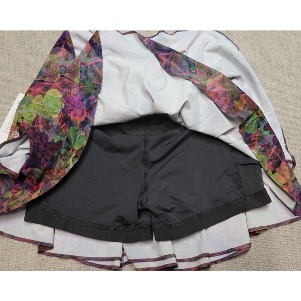 Lululemon Court Rival High-Rise Skirt Vivid Floral Stretch Tennis Size 4 - Picture 4 of 7